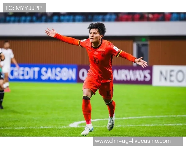 中国足球队员在国际赛场上的表现与未来发展展望分析 中国足球队员在国际赛场上的表现与未来发展展望分析